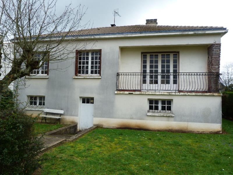 A vendre Maison 85200 Fontenay le comte GuyHoquet FONTENAY LE COMTE A vendre Maison 85200 Fontenay le comte GuyHoquet FONTENAY LE COMTE