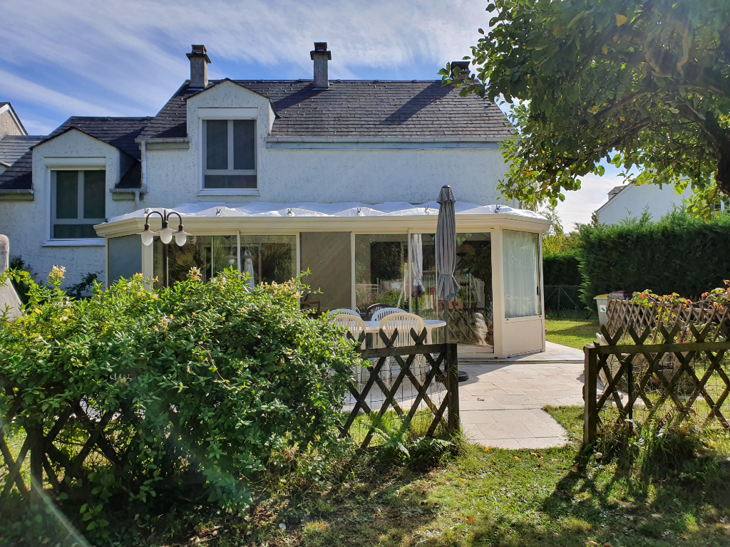 A vendre Maison 77140 Saint pierre les nemours Guy Hoquet Nemours A vendre Maison 77140 Saint pierre les nemours Guy Hoquet Nemours