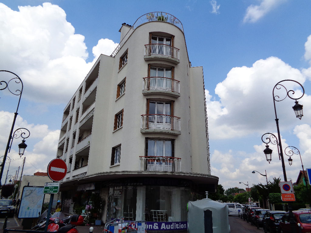 Place De La Basoche Pavillons Sous Bois A vendre Appartement 93320 Les pavillons sous bois | GuyHoquet LES